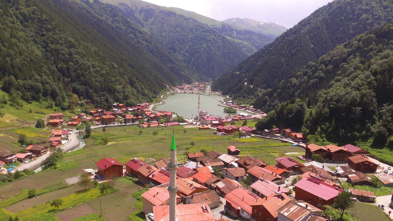 Zeren Pansiyon Kamalac Luaran gambar